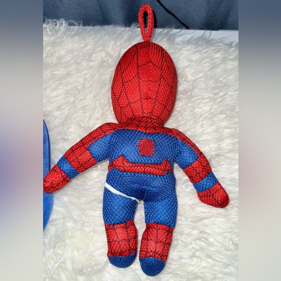 Marvel Spider-Man Plush Backpack & Plushy Stuffy - Picture 12 of 14